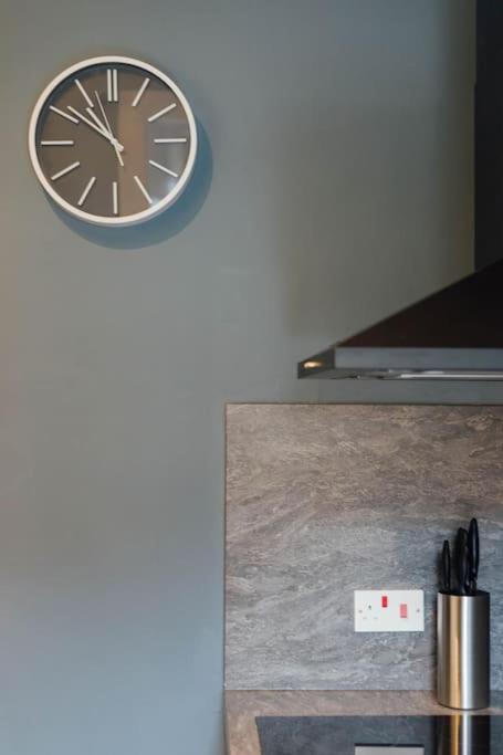 Stylish Stirling Apartment - Free Parking Zewnętrze zdjęcie