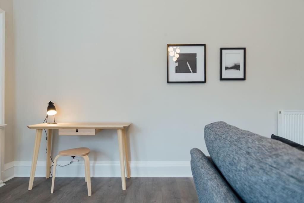 Stylish Stirling Apartment - Free Parking Zewnętrze zdjęcie