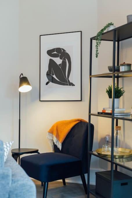 Stylish Stirling Apartment - Free Parking Zewnętrze zdjęcie